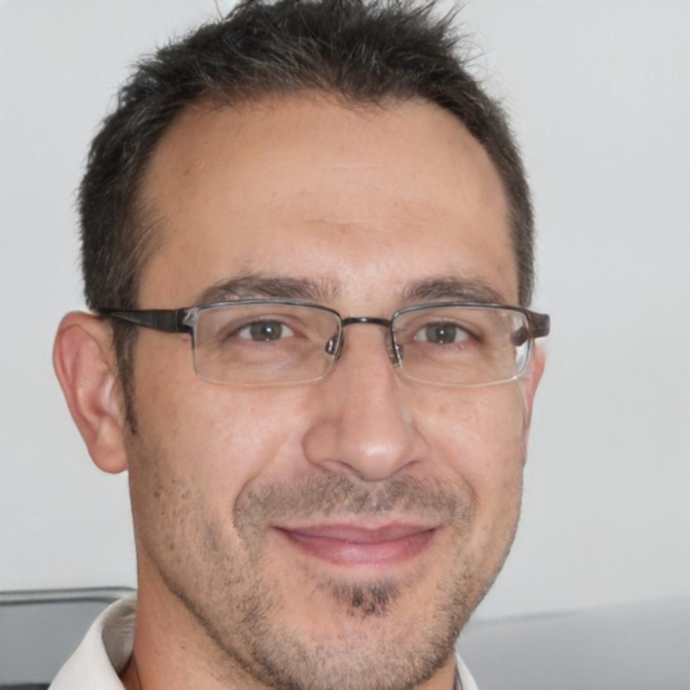 Portrait de Gaël Roussineau, expert en optimisation financière